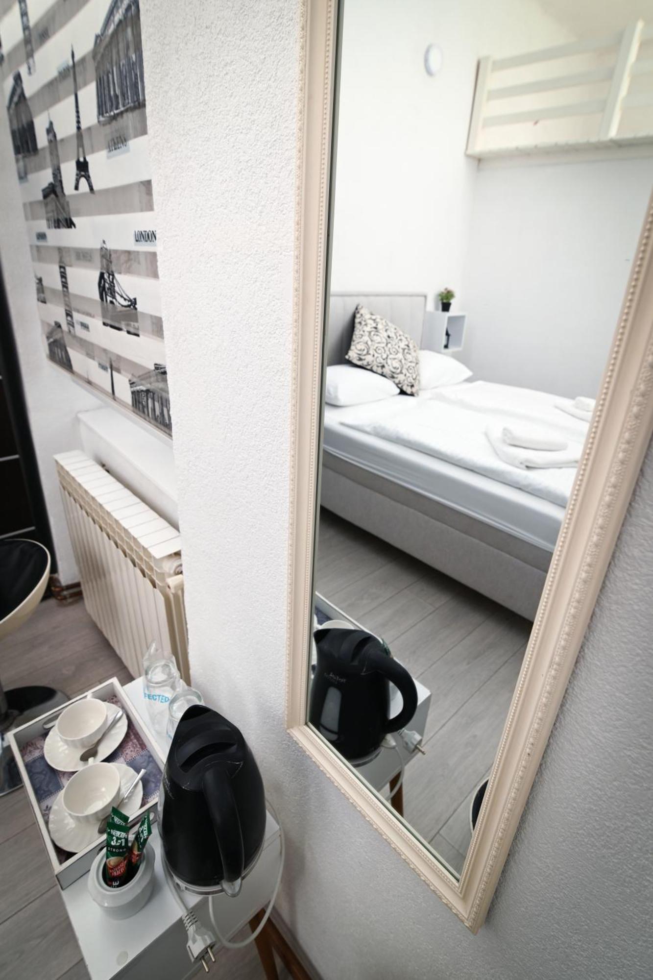 Old Town Whisper - Free Parking Apartment *