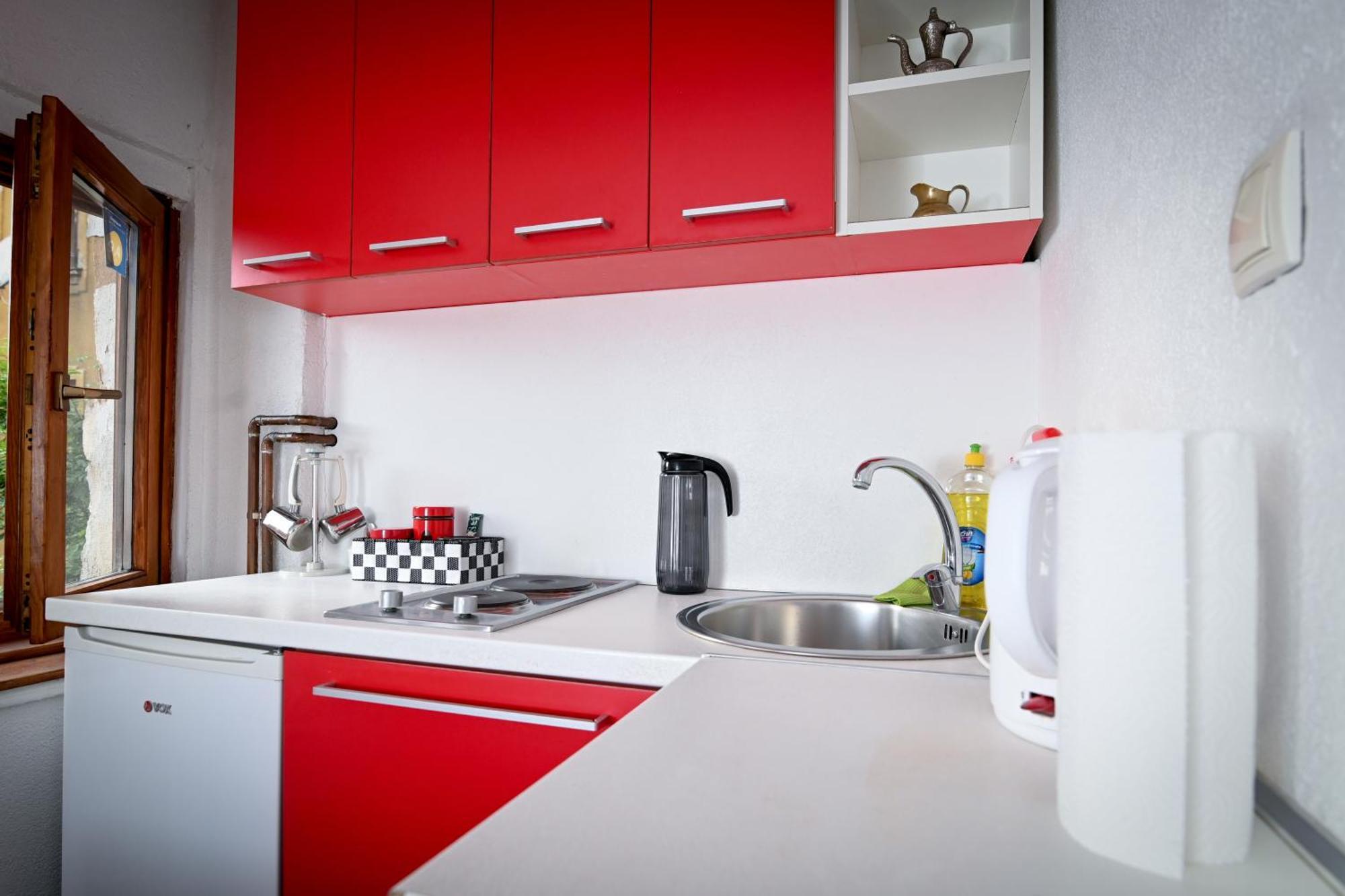 Old Town Whisper - Free Parking Apartment